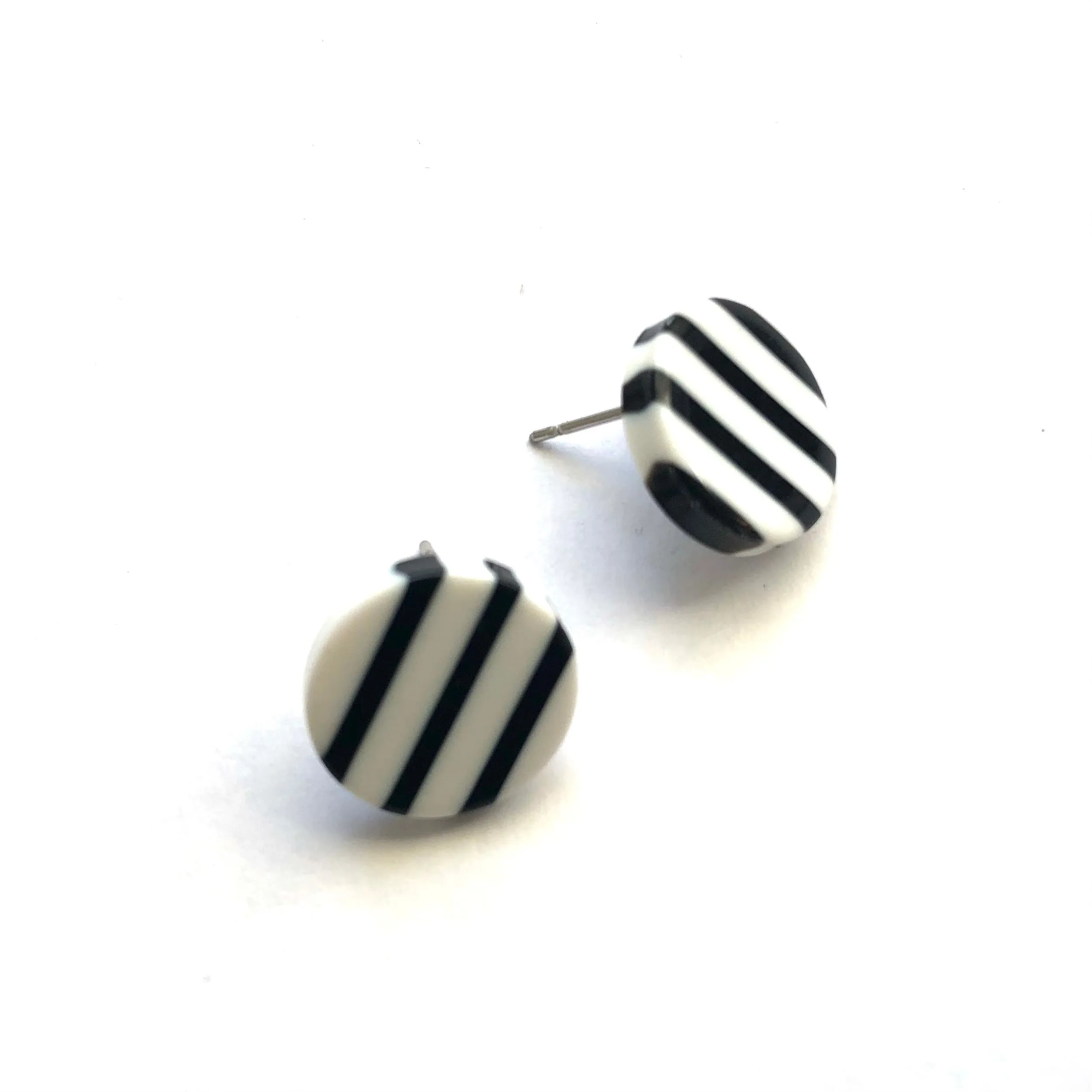 Black & White Bar Stripe Disc Stud Earrings *AS IS - some pink fading