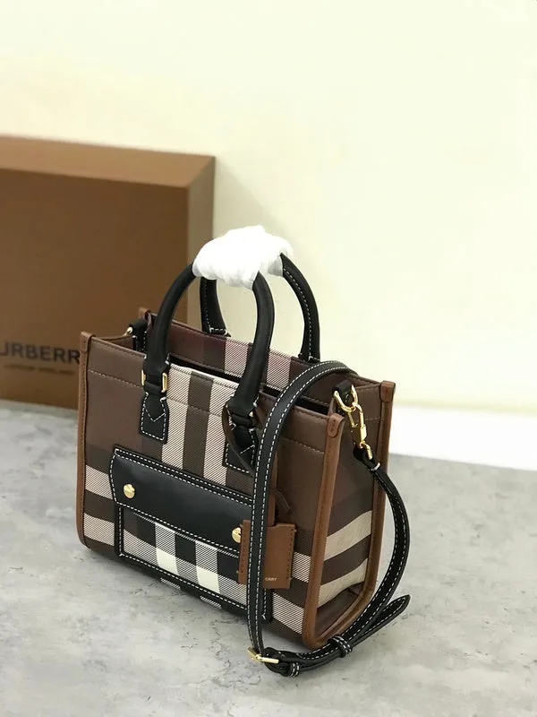 Burberry Bags - BG Bags - 901