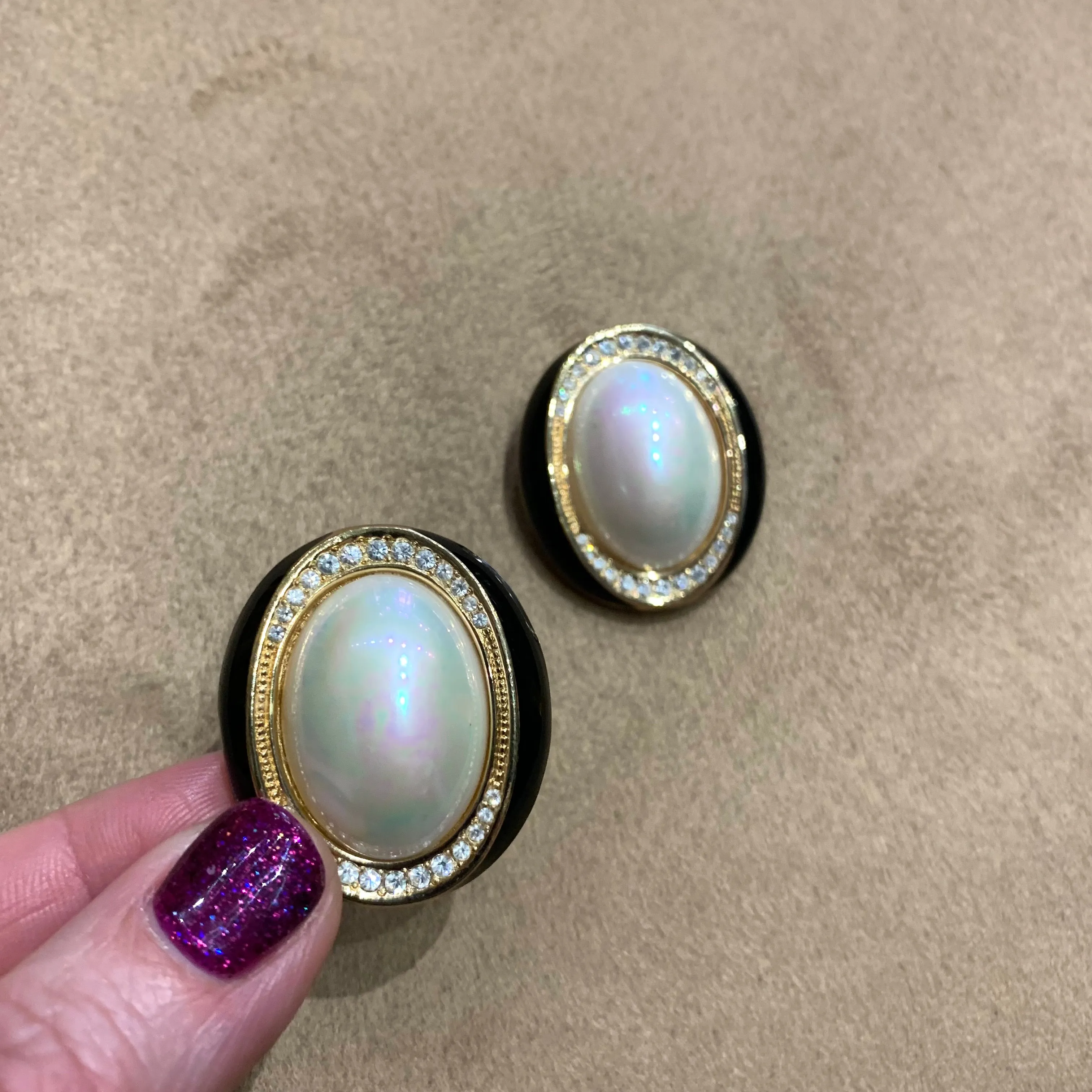 Christian Dior vintage Earrings in gold black and pearl