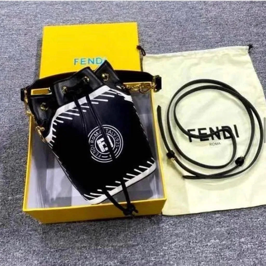 Fendi MON Tresor Leather Bucket Bag