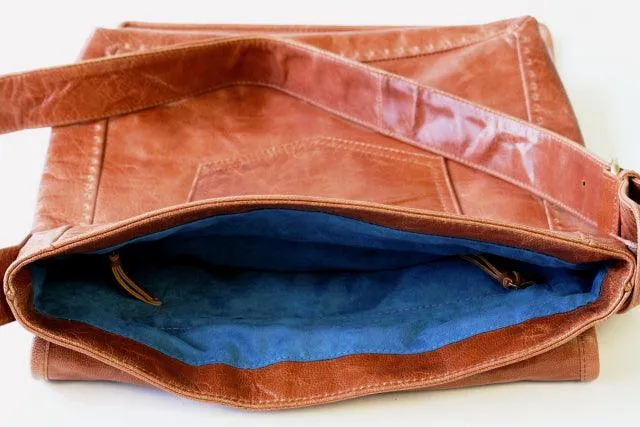 Satchel - antique tan