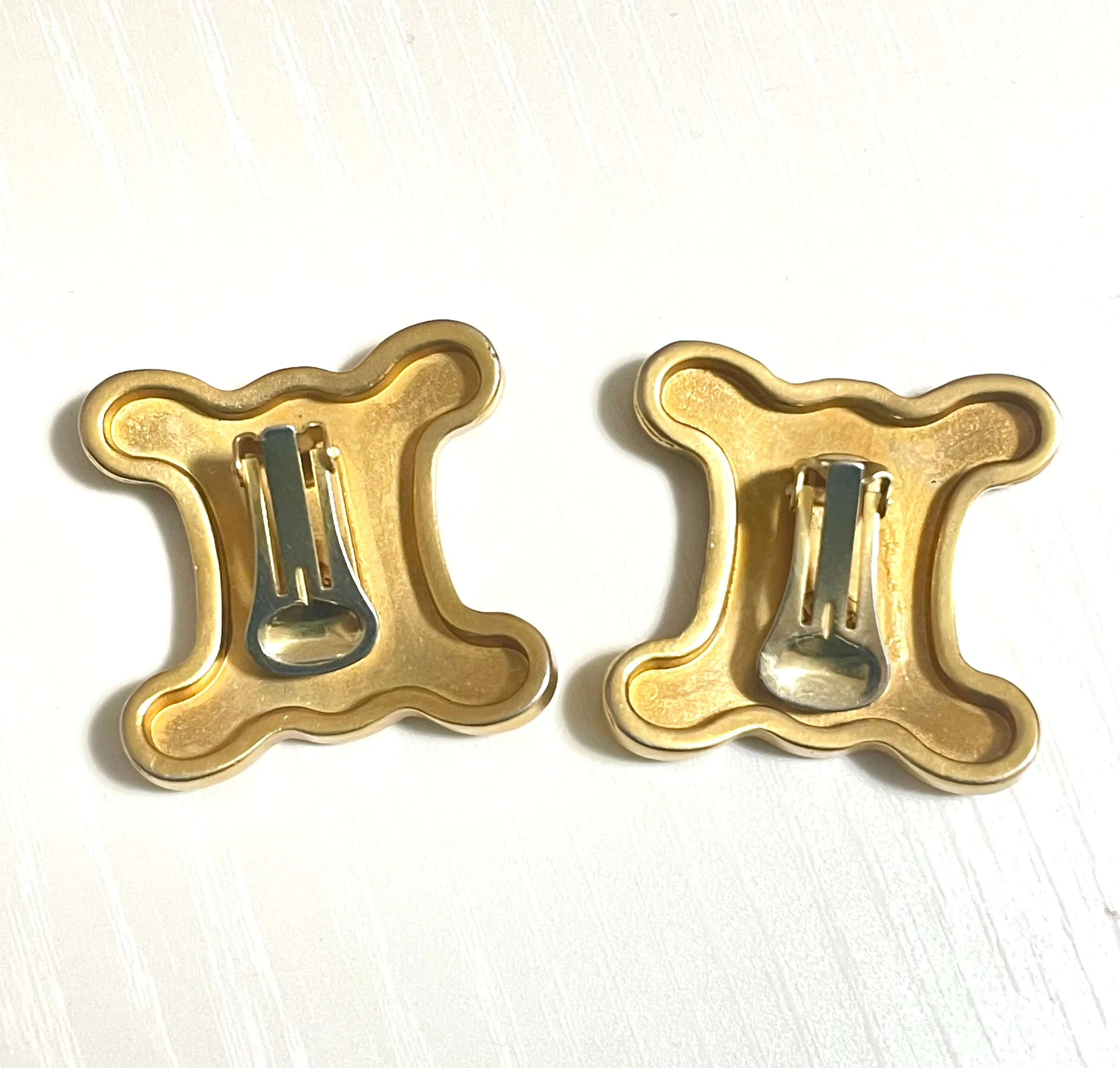 Vintage Celine golden earrings with extra large maillon triomphe logo. Gorgeous Celine jewelry. 070327y1